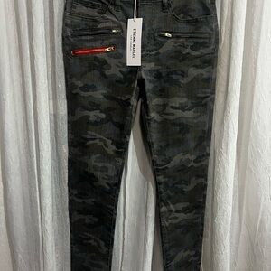 Etenne Marcel Women's Camouflage Jeans
